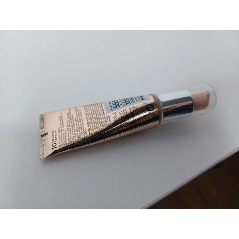 Revlon Photoready Candid Glow Moisture Glow Anti-Pollution Foundation 0.75oz 510